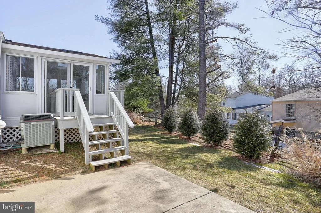Photo of 6532 WINGFLASH LANE