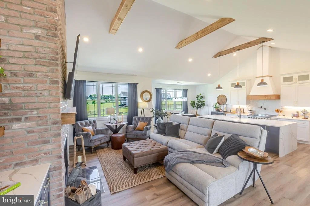 Photo of 23851 LANDS END DRIVE