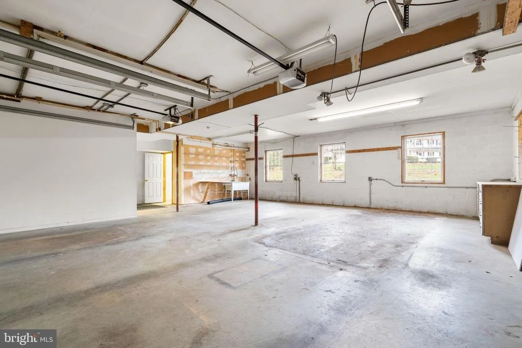 Photo of 3707 COOL CREST DRIVE
