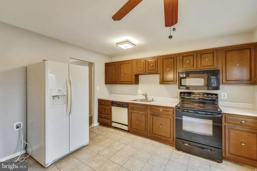 Photo of 7404 BEE BEE DRIVE