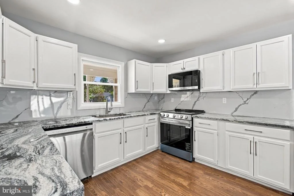 Photo of 12432 MELLING LANE
