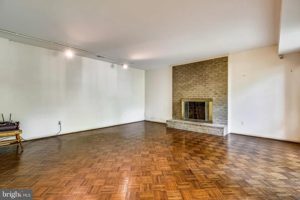 Photo of 8206 BONDAGE DRIVE