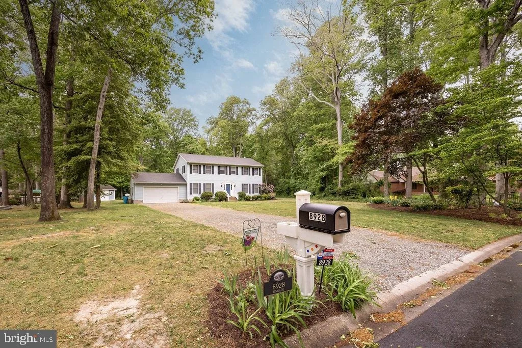 Photo of 8928 LYNCH DRIVE