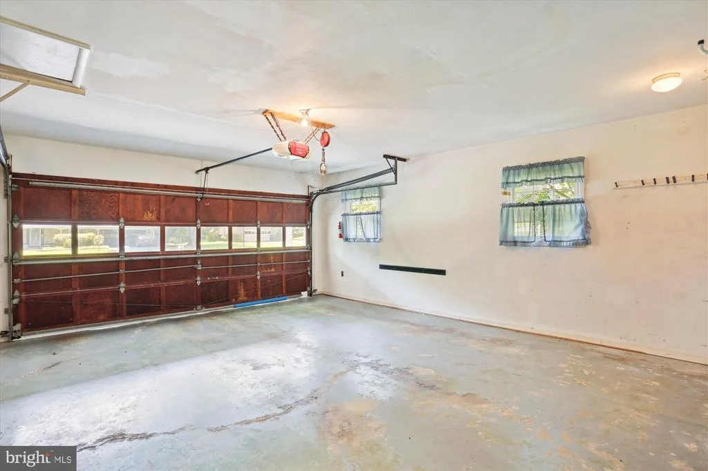 Photo of 16600 KIPLING ROAD