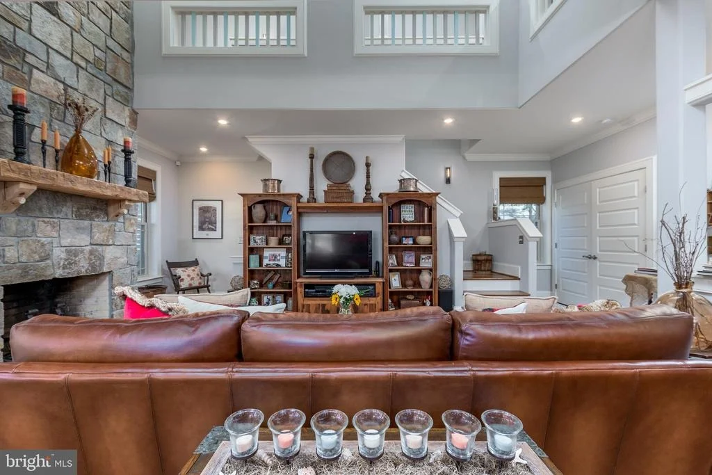 Photo of 144 ELIZABETH WAY