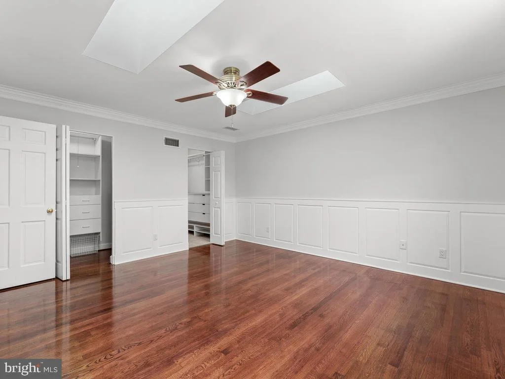 Photo of 3713 QUEEN MARY DRIVE
