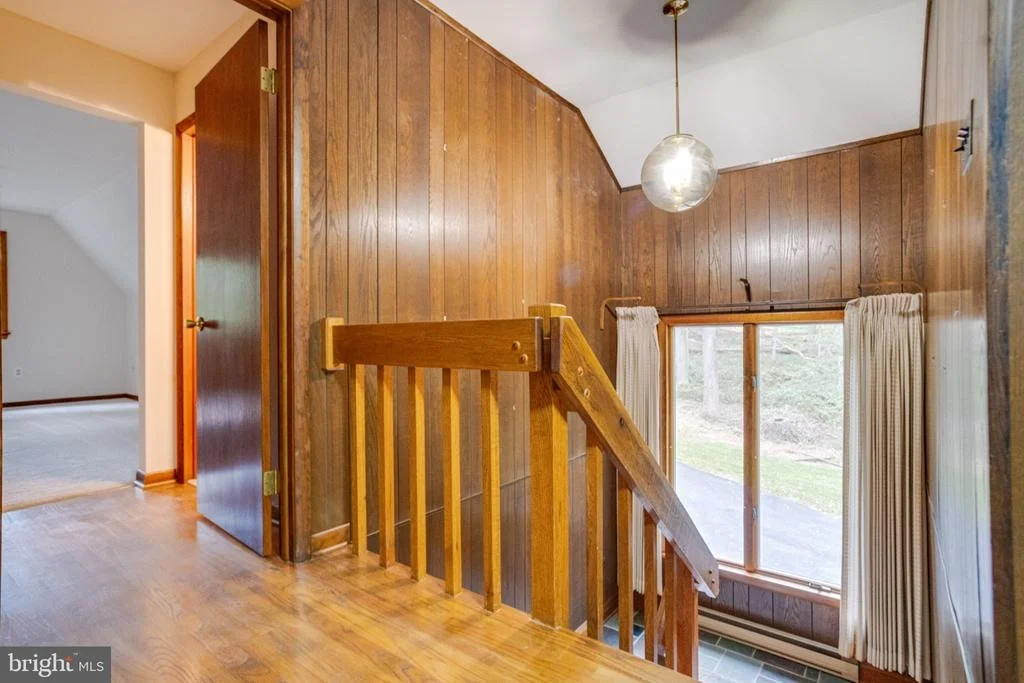 Photo of 2010 FALLSGROVE WAY