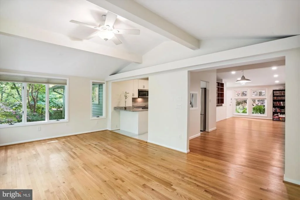 Photo of 222 HILLSBORO DRIVE