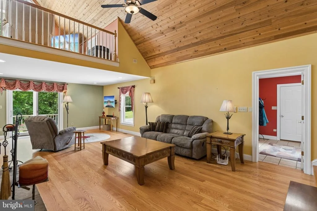Photo of 21042 MILLERS MILL ROAD