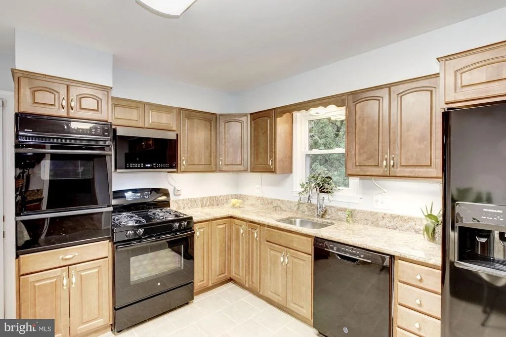 Photo of 12724 SADDLEBROOK DRIVE