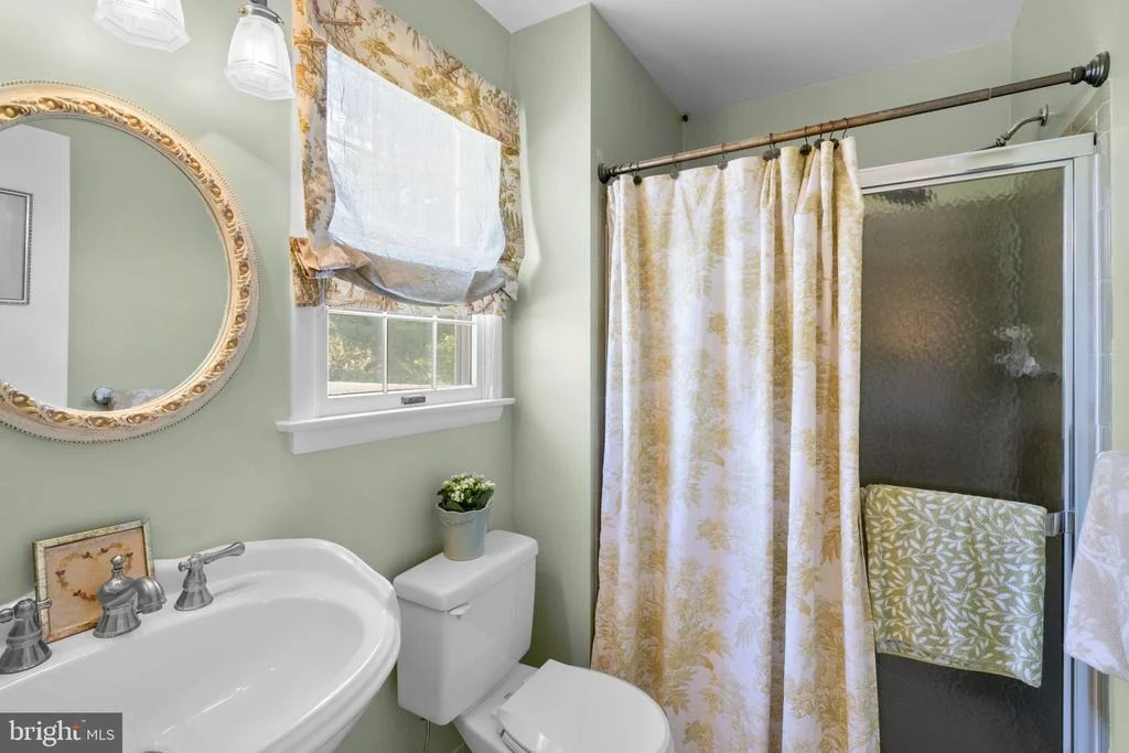 Photo of 5008 LAKE CIRCLE W