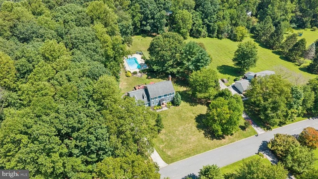 Photo of 1010 OLD BARN ROAD