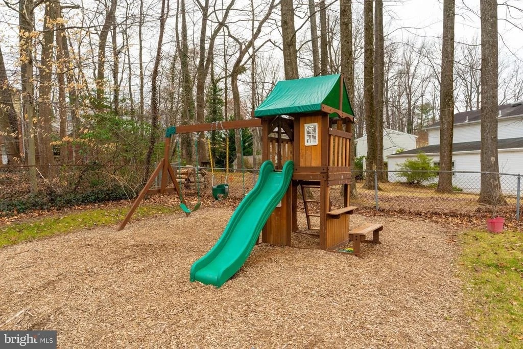 Photo of 6810 HUNTSMAN BOULEVARD