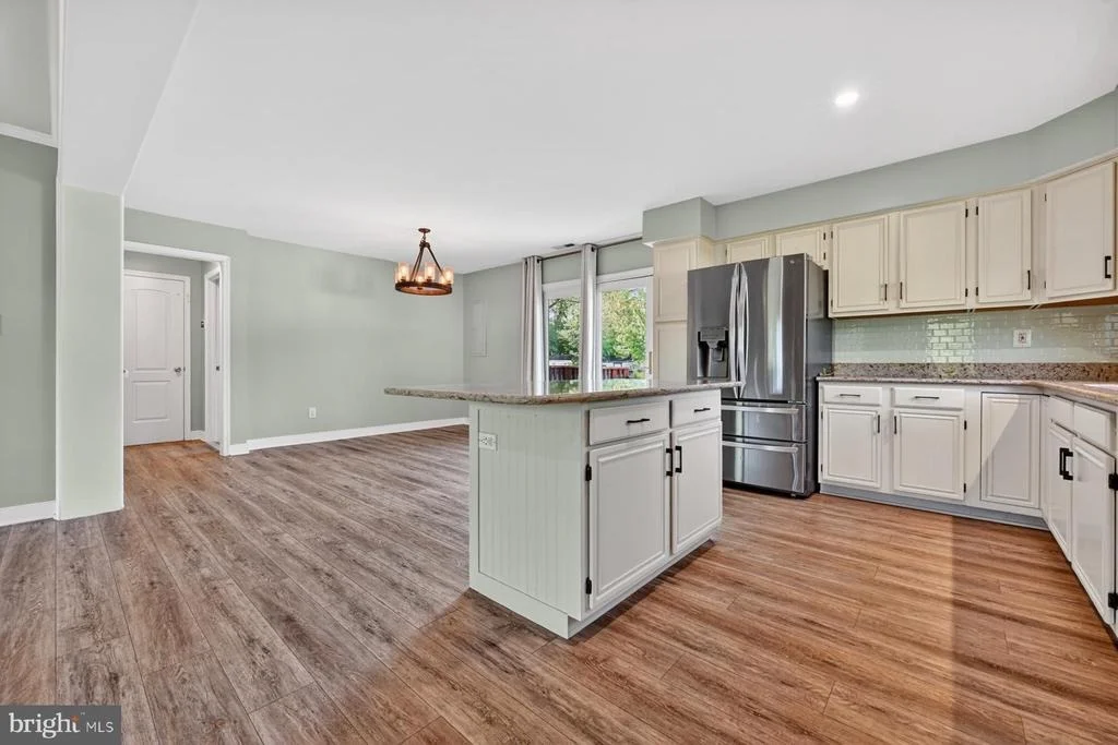 Photo of 1848 HARBOR DRIVE