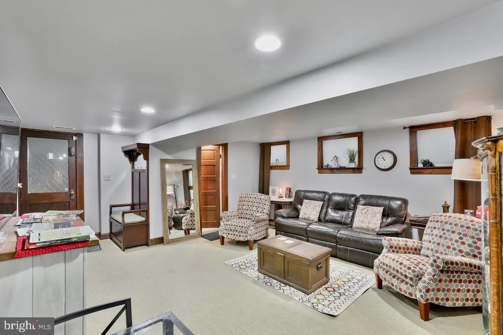 Photo of 521 ELM STREET
