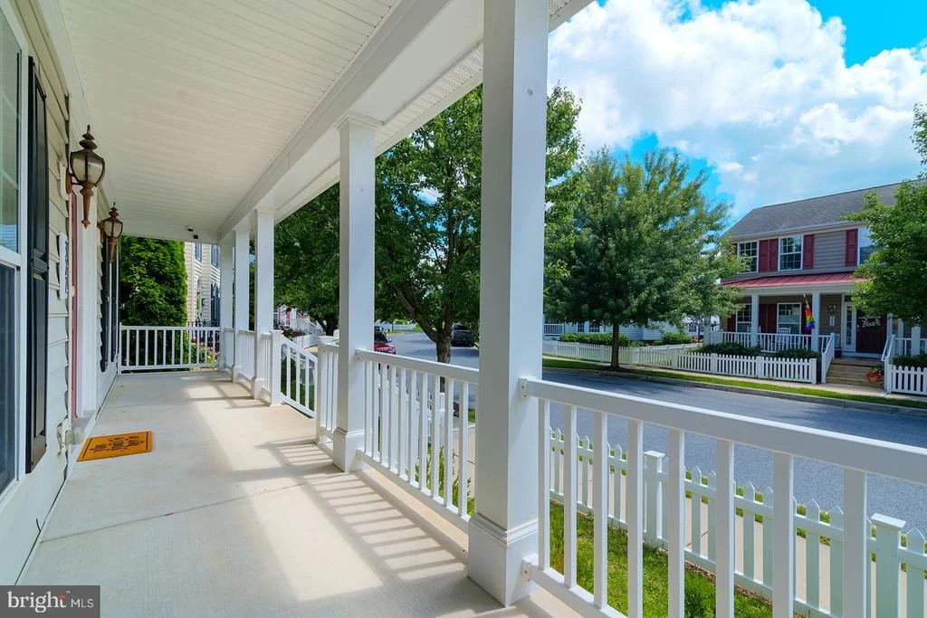 Photo of 327 CARLTON DRIVE