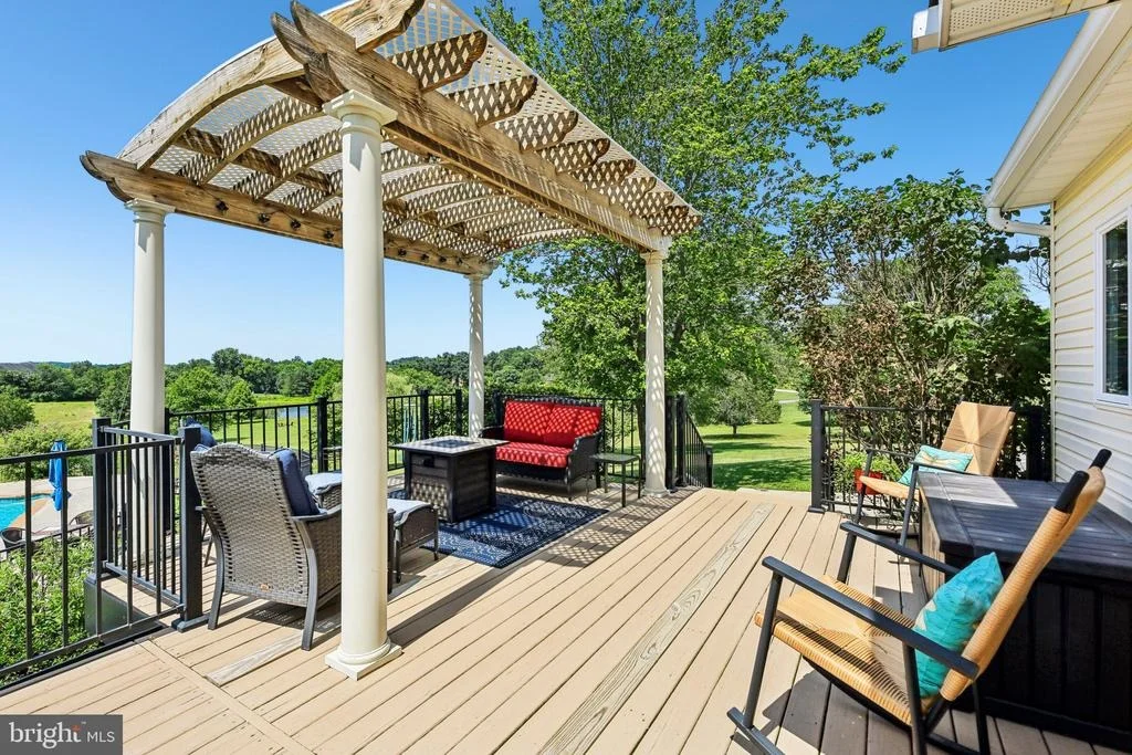 Photo of 3993 WINDERMERE WAY