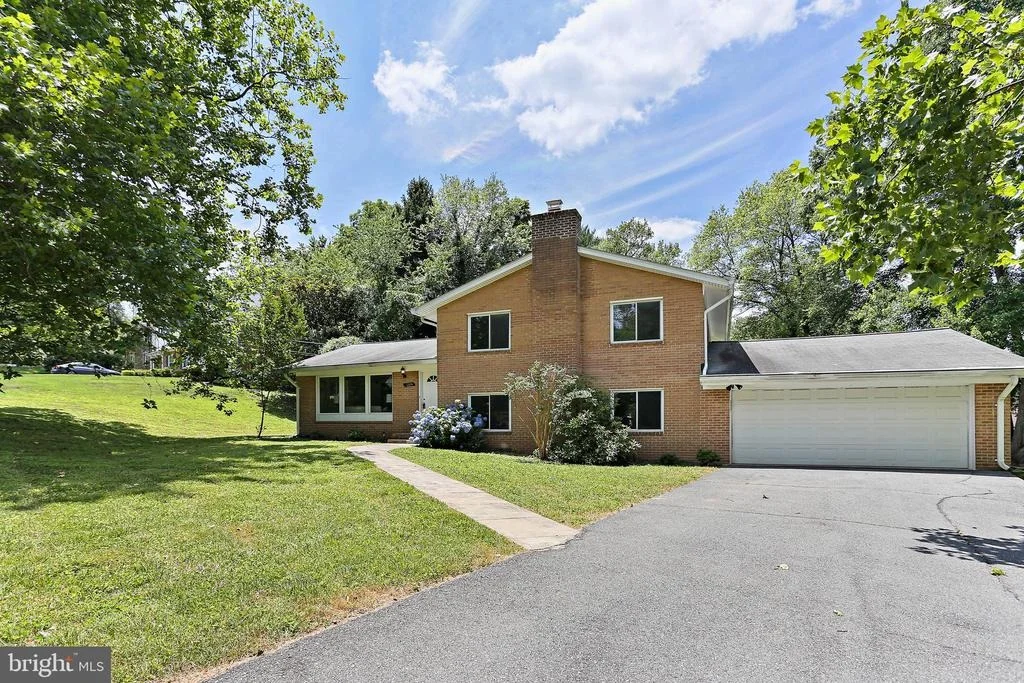 Photo of 13324 SHERWOOD FOREST DRIVE