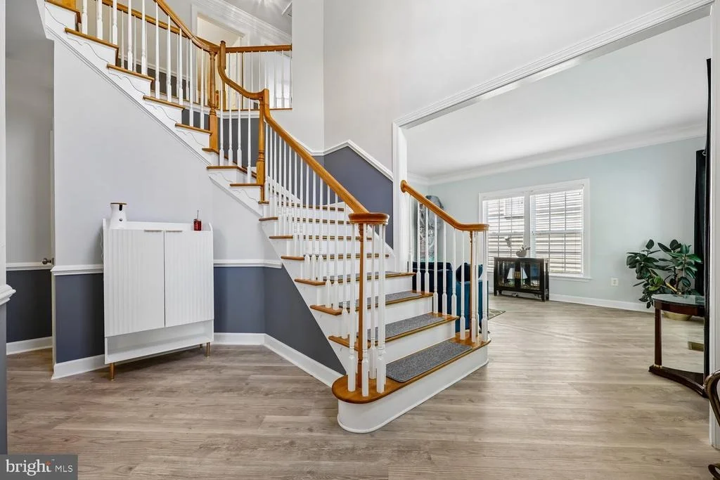 Photo of 503 GLENBROOK DRIVE