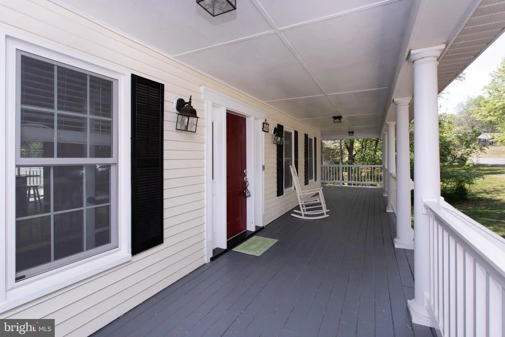 Photo of 615 CLARKS RUN ROAD