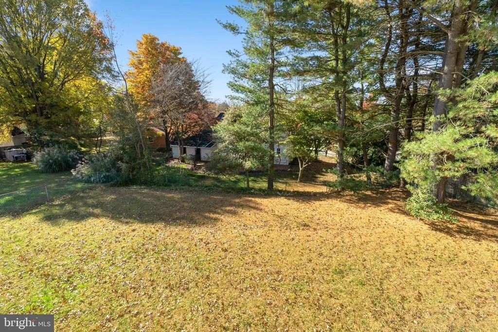 Photo of 15324 BEAUFORT PLACE