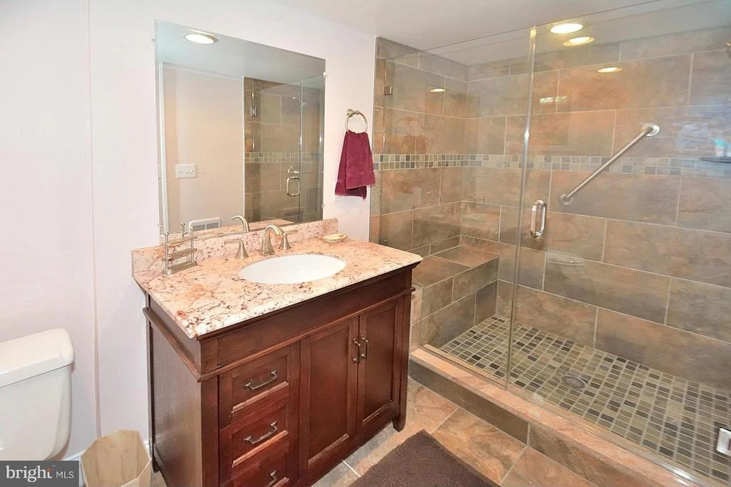 Photo of 1407 DALE DRIVE