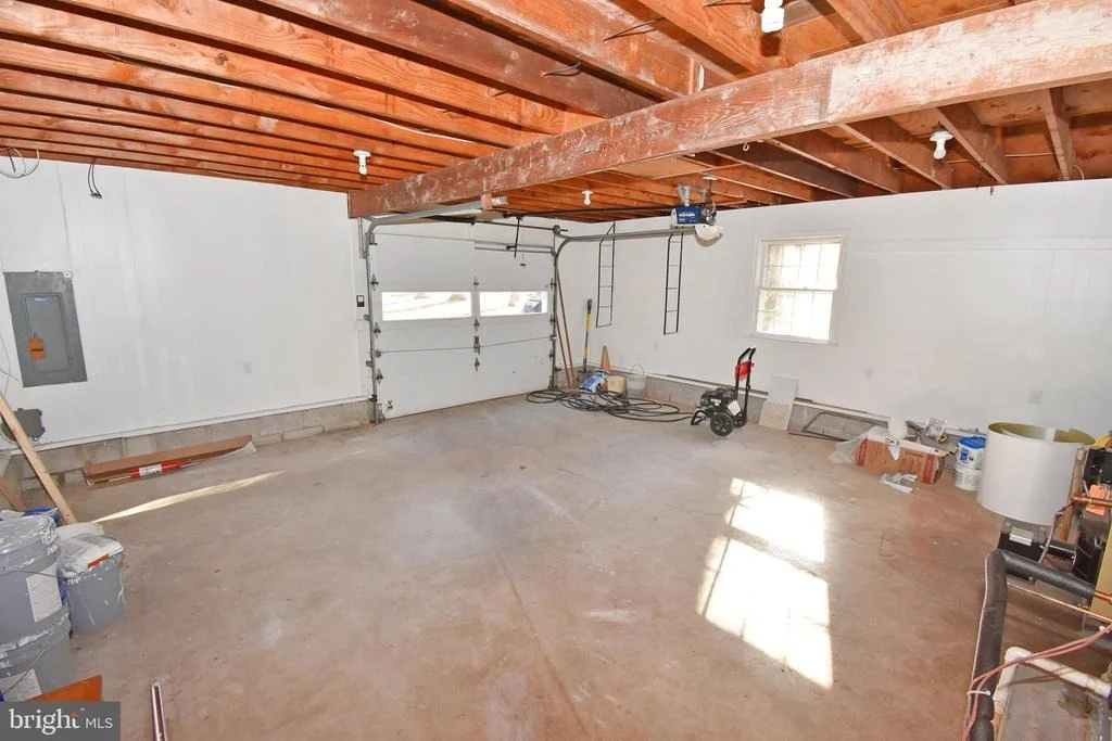 Photo of 4011 GROSSE POINT DRIVE
