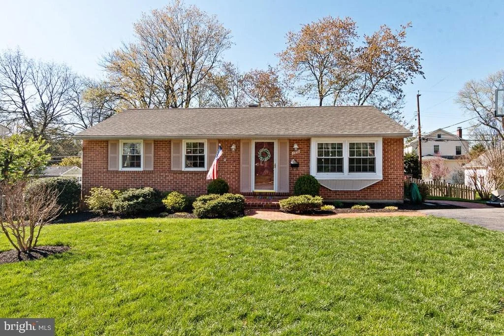 Photo of 1310 BROOK ROAD