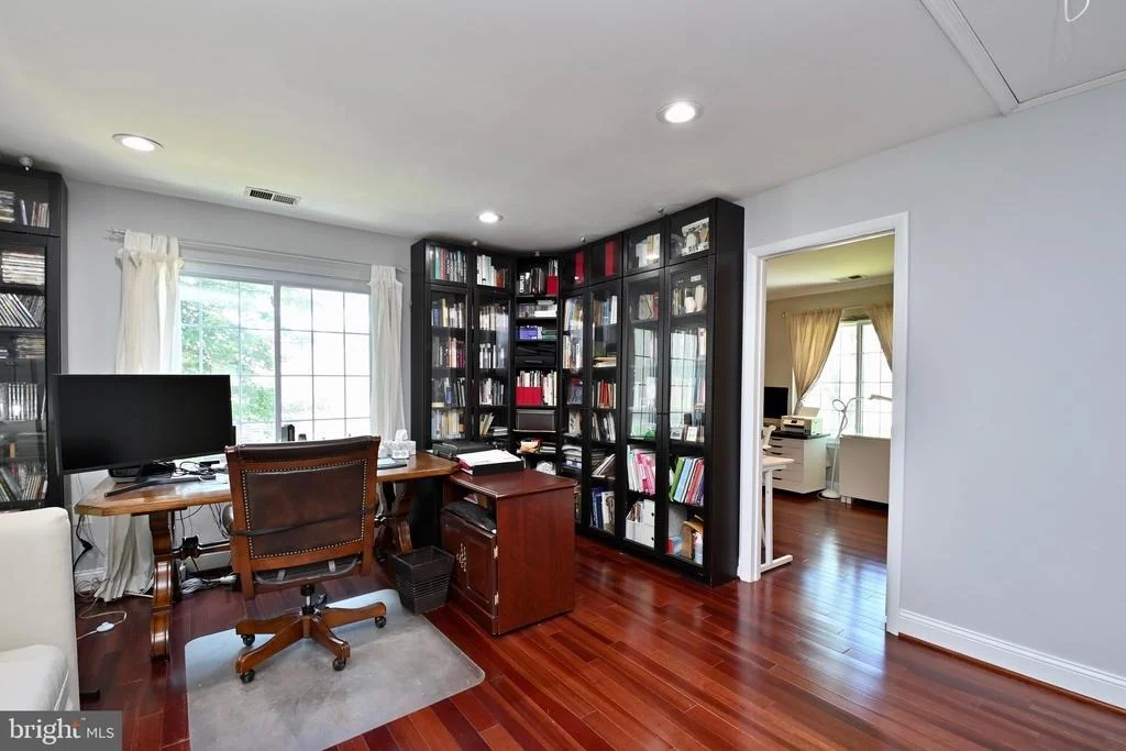 Photo of 8634 RESECA LANE