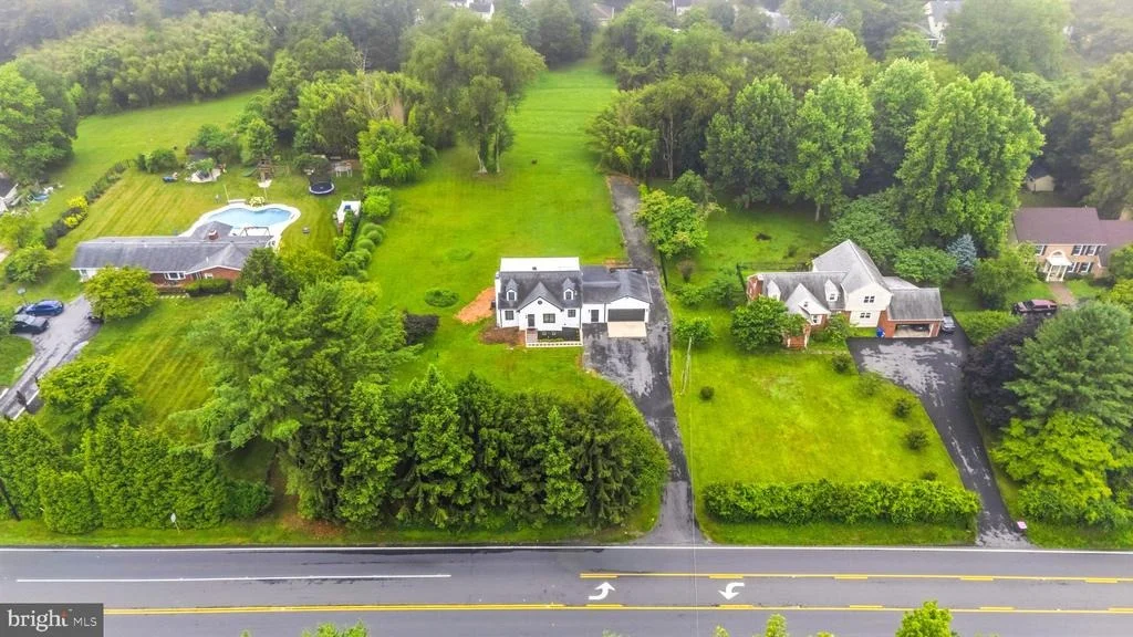 Photo of 4630 MUNCASTER MILL ROAD