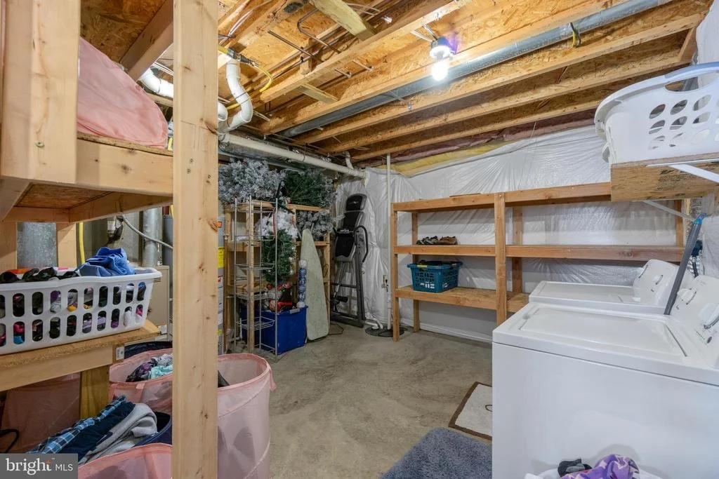 Photo of 6912 VERSAILLE DRIVE