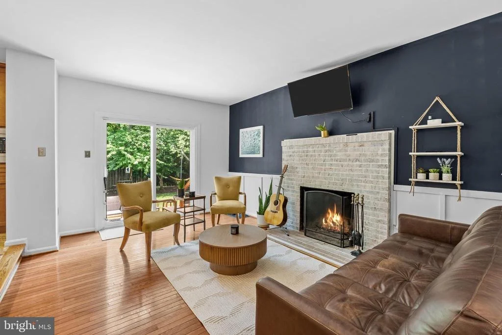 Photo of 316 SILVER RIDGE DRIVE