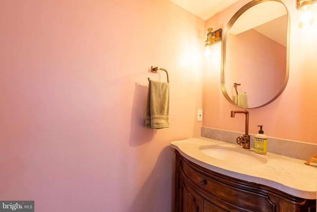 Photo of 4029 CRESCENT ROAD