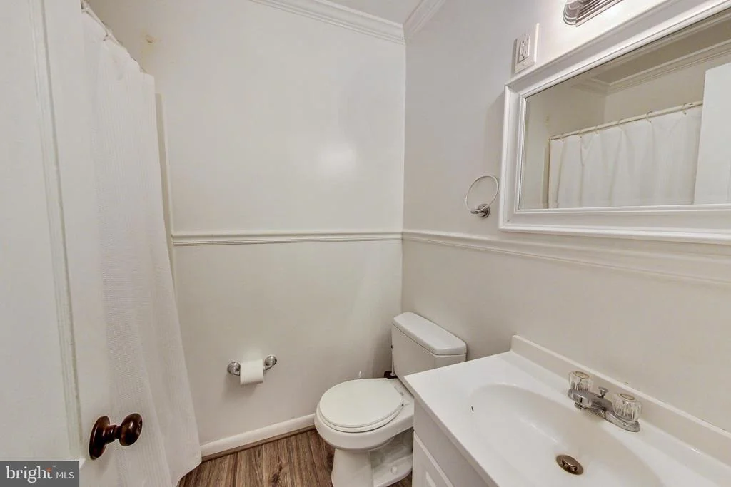 Photo of 1004 5TH STREET