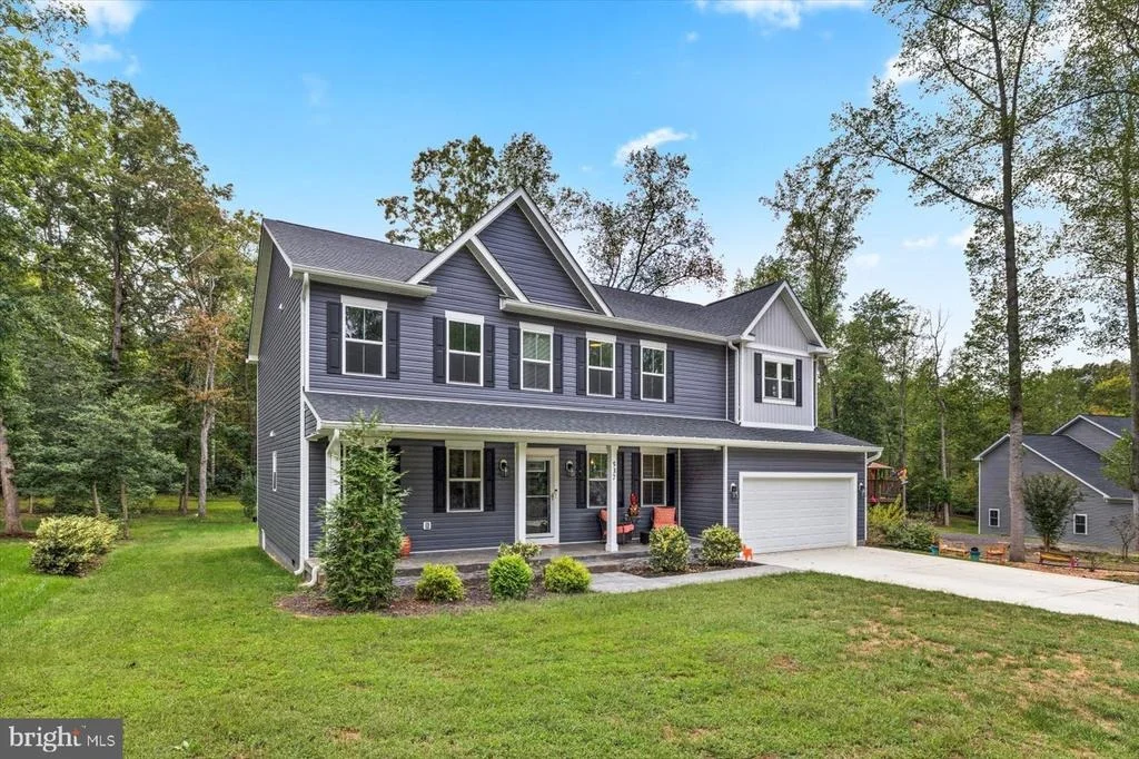 Photo of 537 MONTICELLO CIRCLE