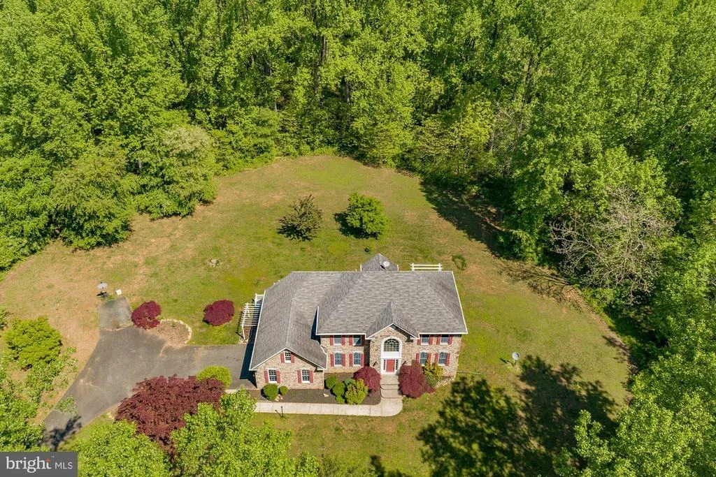 Photo of 1105 THOMPSON WAY