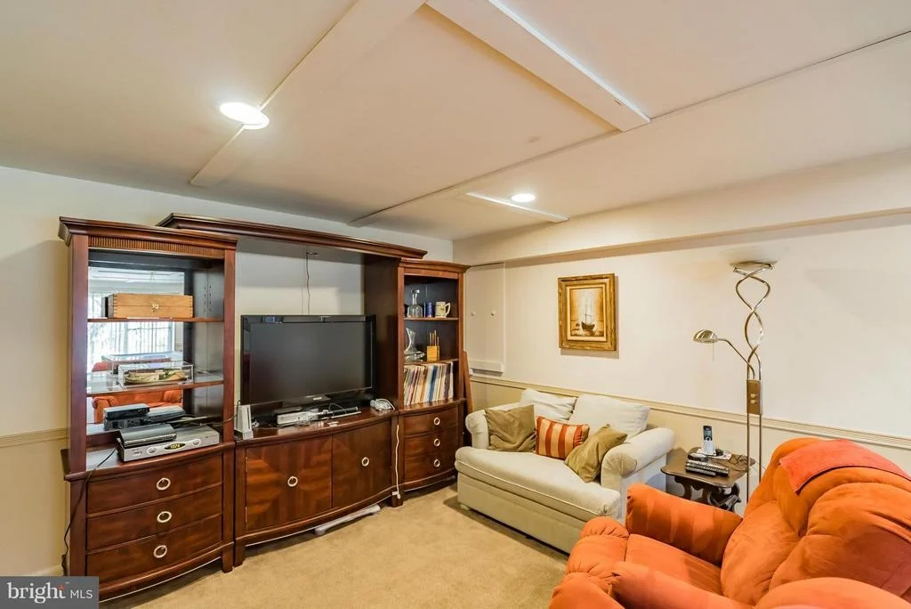 Photo of 2315 HIDDEN VALLEY LANE