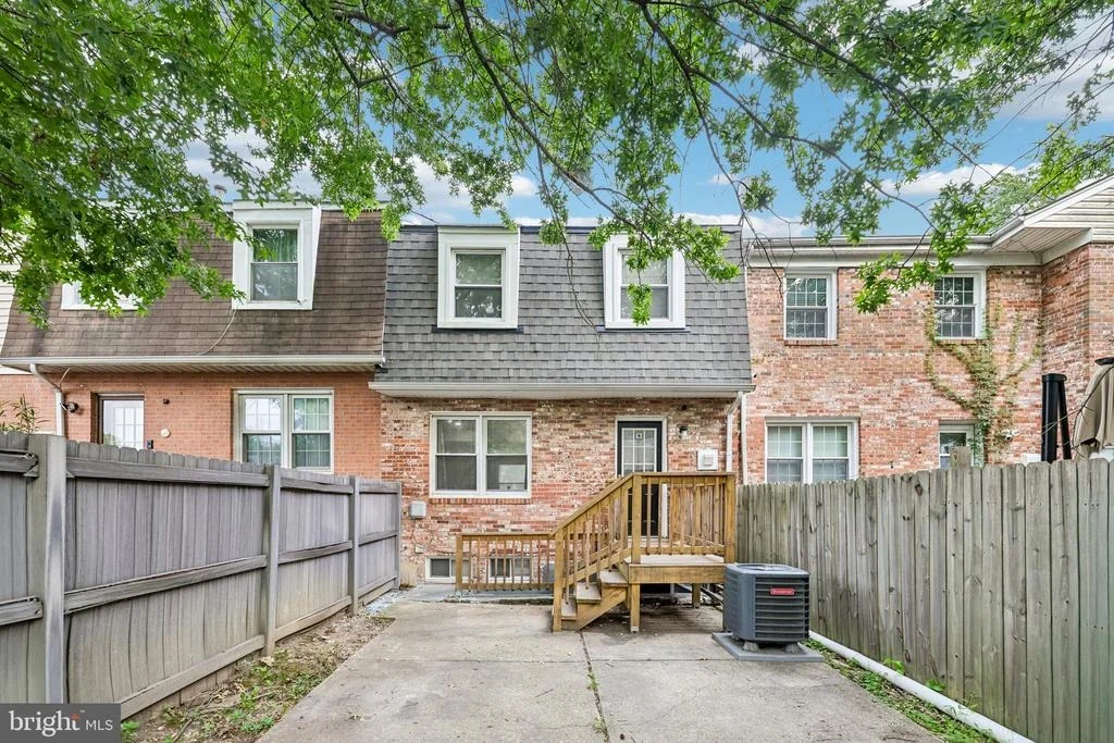 Photo of Unit 4C at 8144 IMPERIAL DRIVE