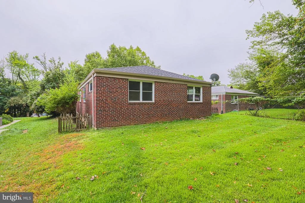 Photo of 6011 WESTERN RUN DRIVE