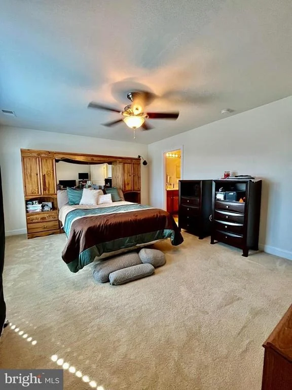 Photo of 5901 LYNBROOK ROAD