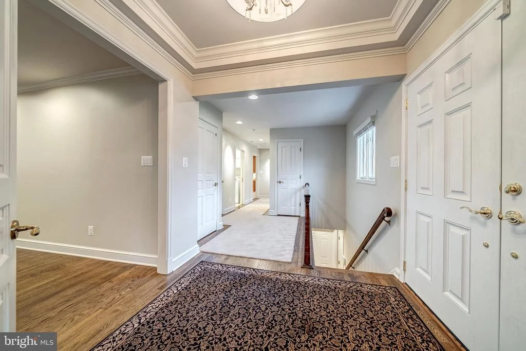 Photo of 6305 STONEHAM LANE