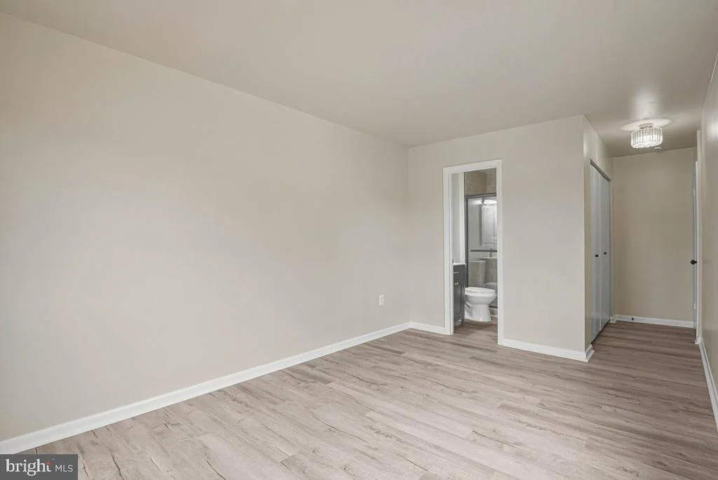 Photo of 1229 DELAFIELD PLACE NE