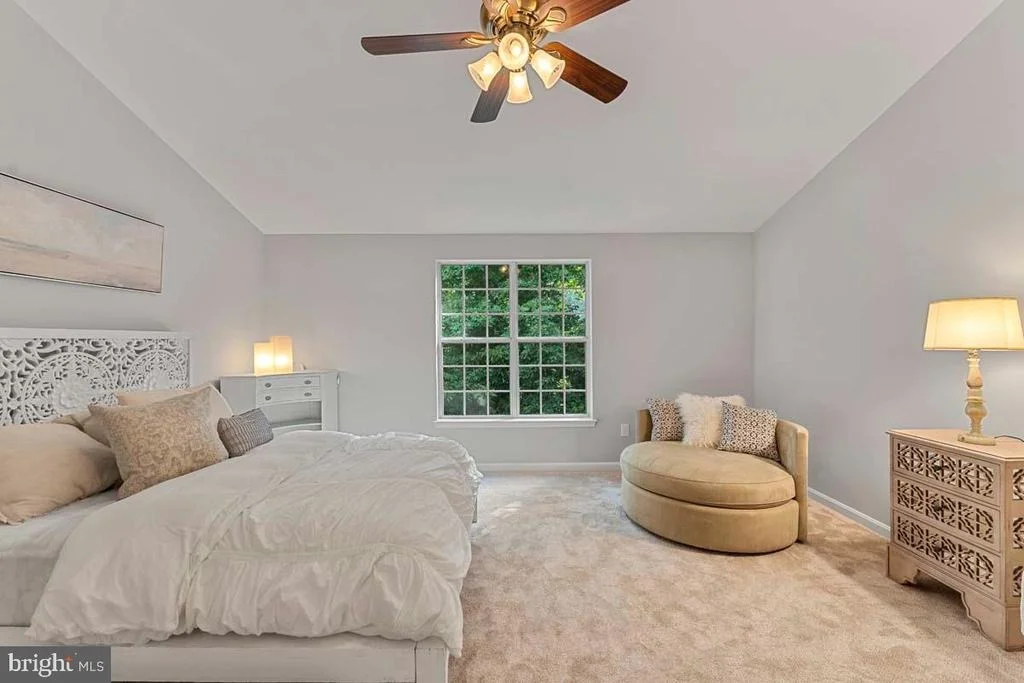 Photo of 15015 HUNTER MOUNTAIN LANE