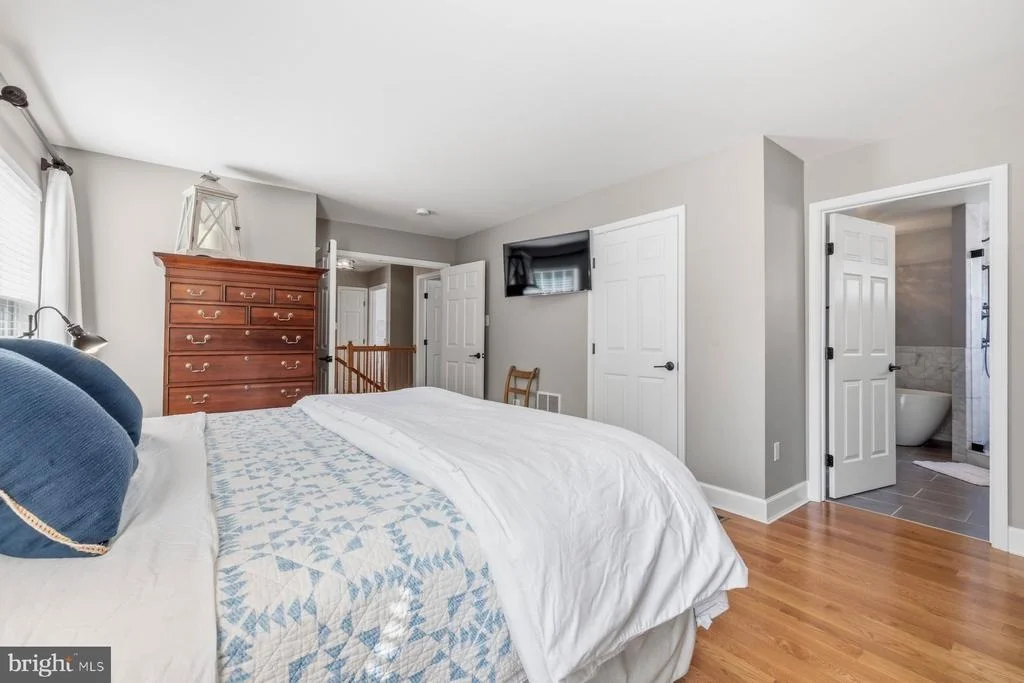 Photo of 1204 LONGBOW ROAD