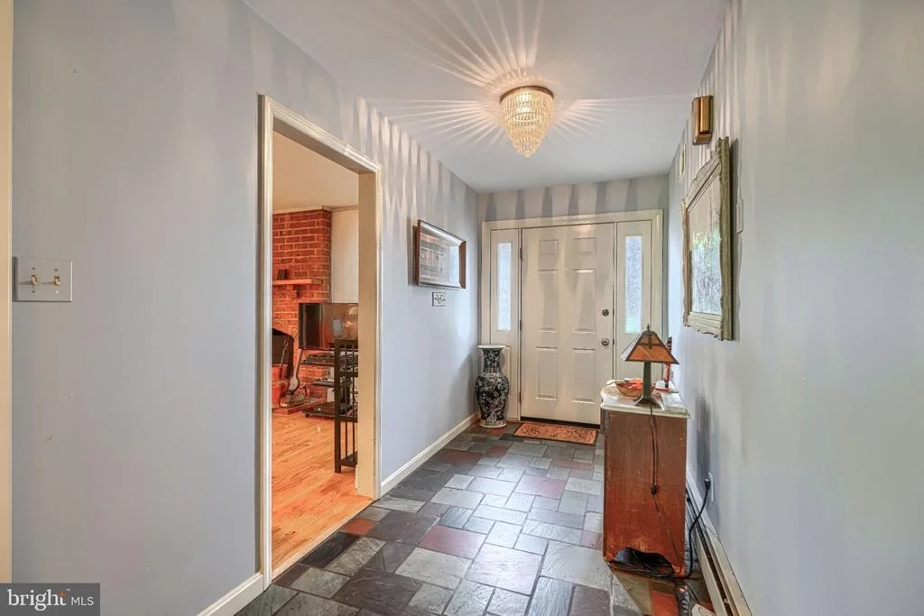 Photo of 16331 MARKOE
