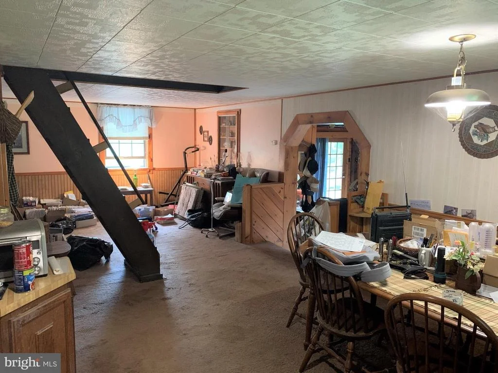 Photo of 320 MOUNTAIN ROAD