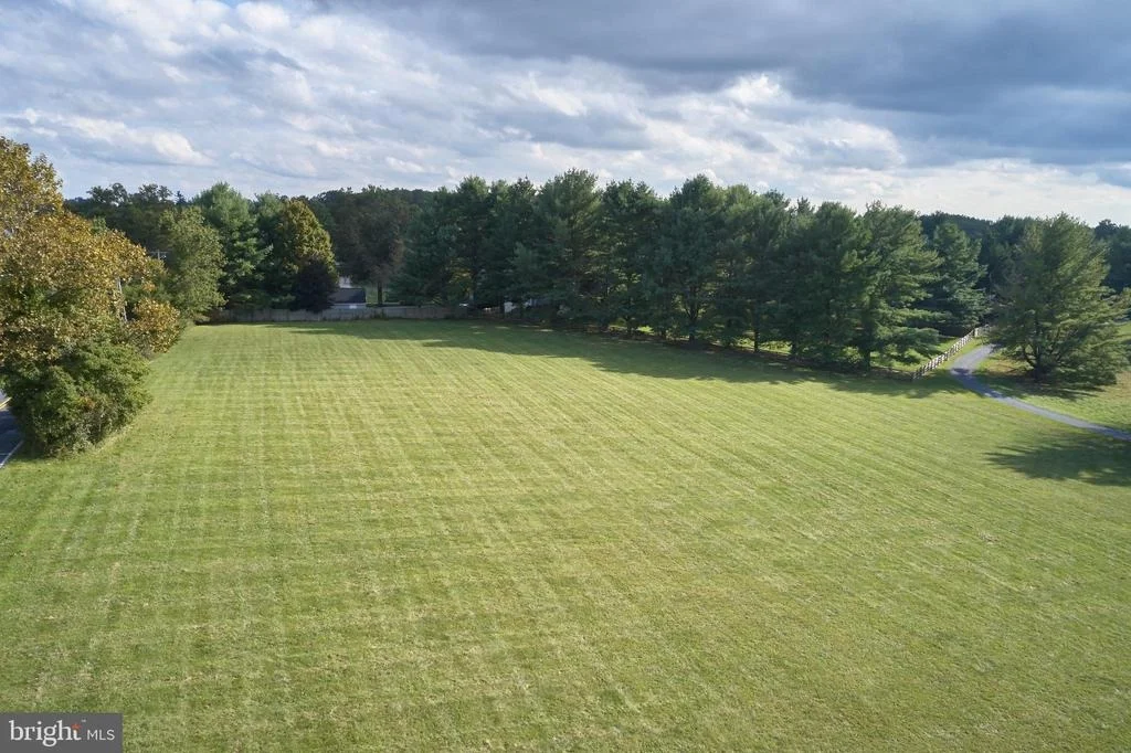 Photo of 7444 DAMASCUS ROAD