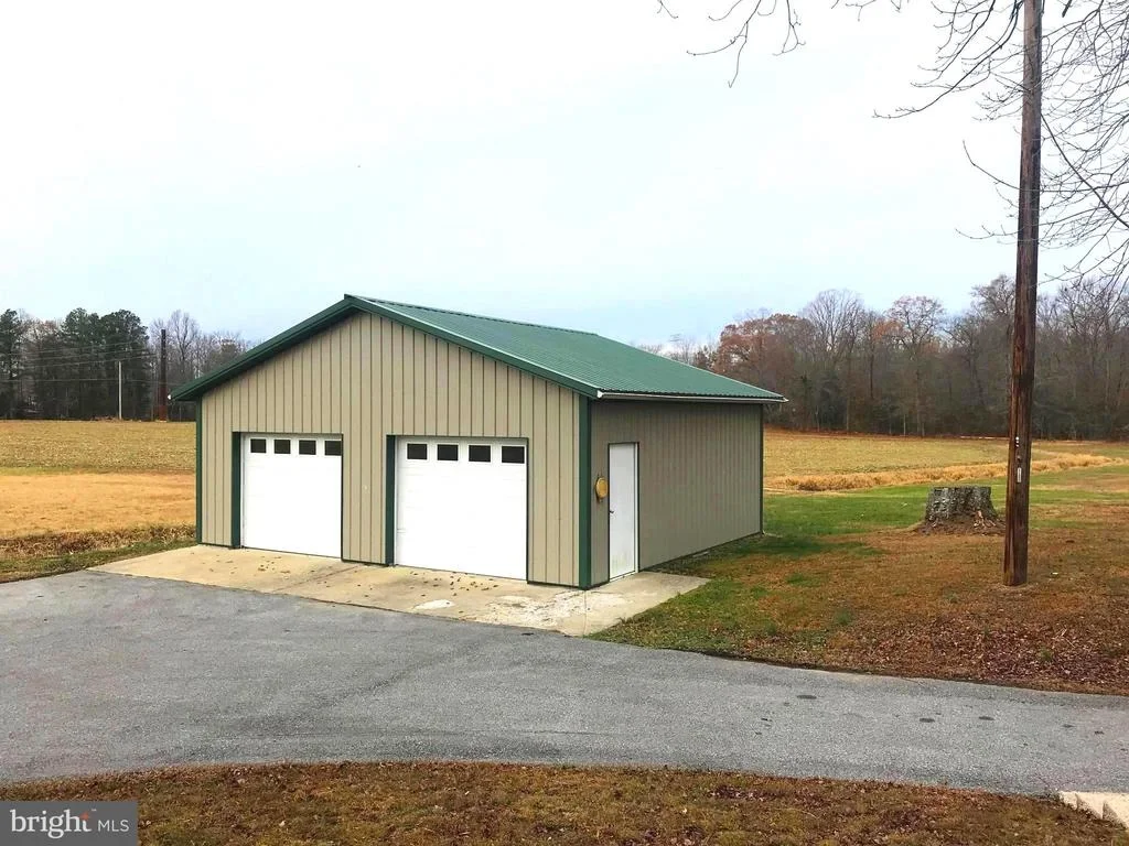 Photo of 16307 ASHBOX ROAD