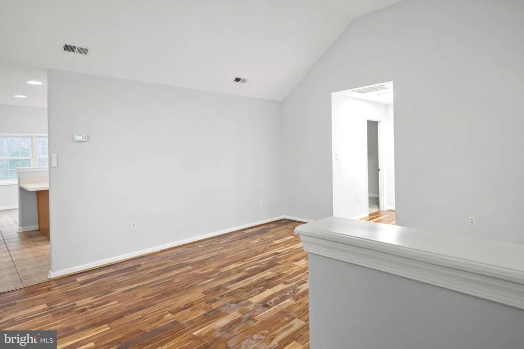 Photo of 18284 SHINGLE POINT ROAD