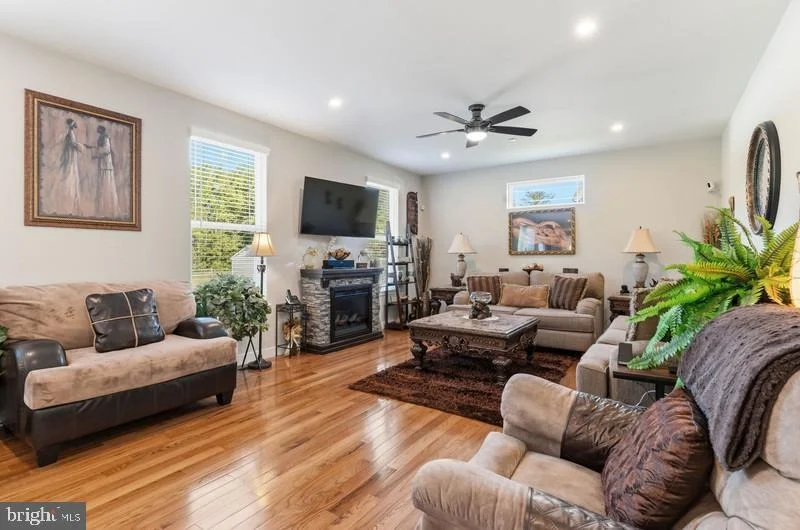 Photo of 2109 CEDAR TREE LANE